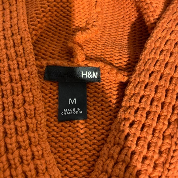 H&M hooded sweater - Picture 3 of 6